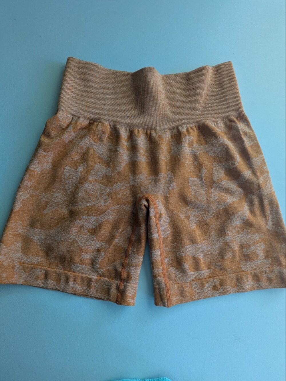 NVGTN Women's Athletic Shorts in Orange Camo Knit